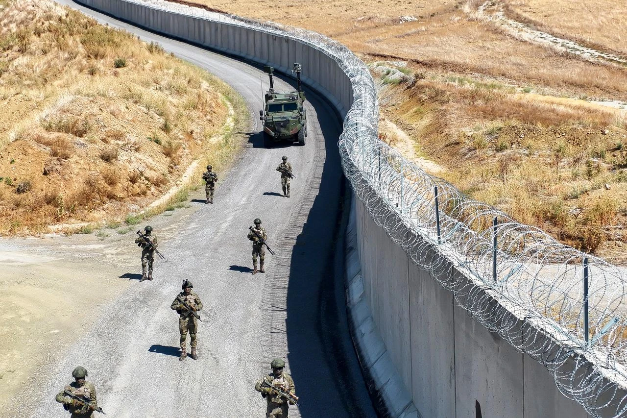 Turkish border units patrol the border, which is kept under control with security walls, trenches, ditches, and technological investments in Van, Türkiye, Sept. 16, 2025. (AA Photo)