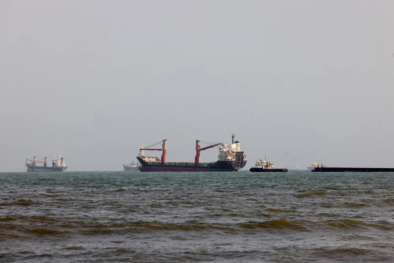Trump claims 'total control' over Hormuz, Iran says otherwise