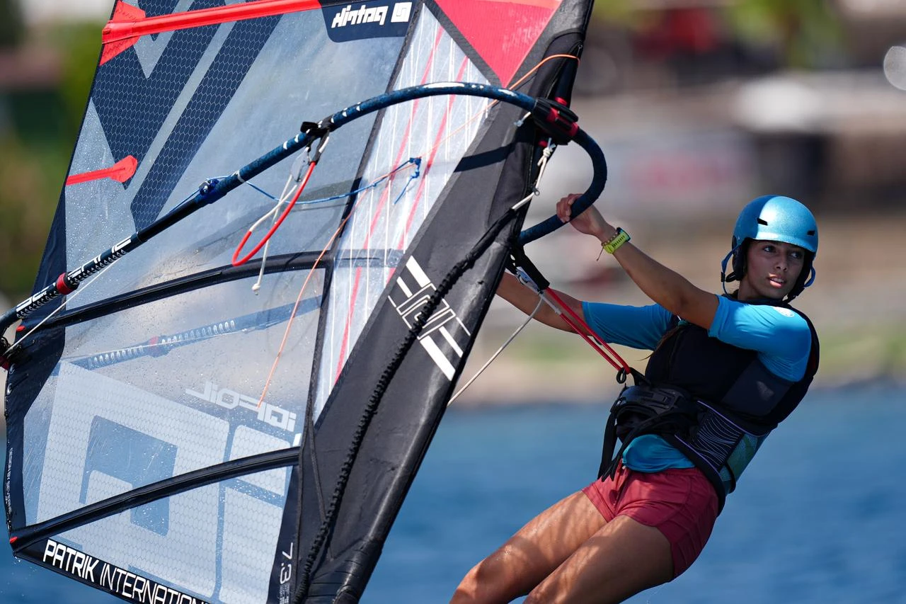Turkish teen Parla Kabasakal claims under-17 windsurfing world title in Spain