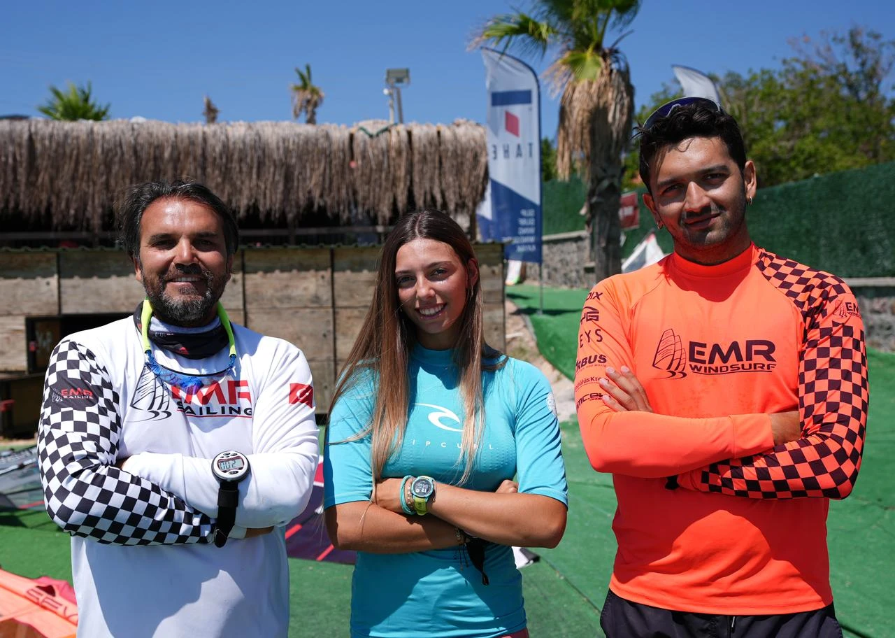 Coach Emirsah Polat (left) with Parla Kabasakal, who won the world championship in the under-17 girls’ windsurfing category at the 2026 IQFOIL Youth and Junior World Championships held in Spain. (AA Photo)