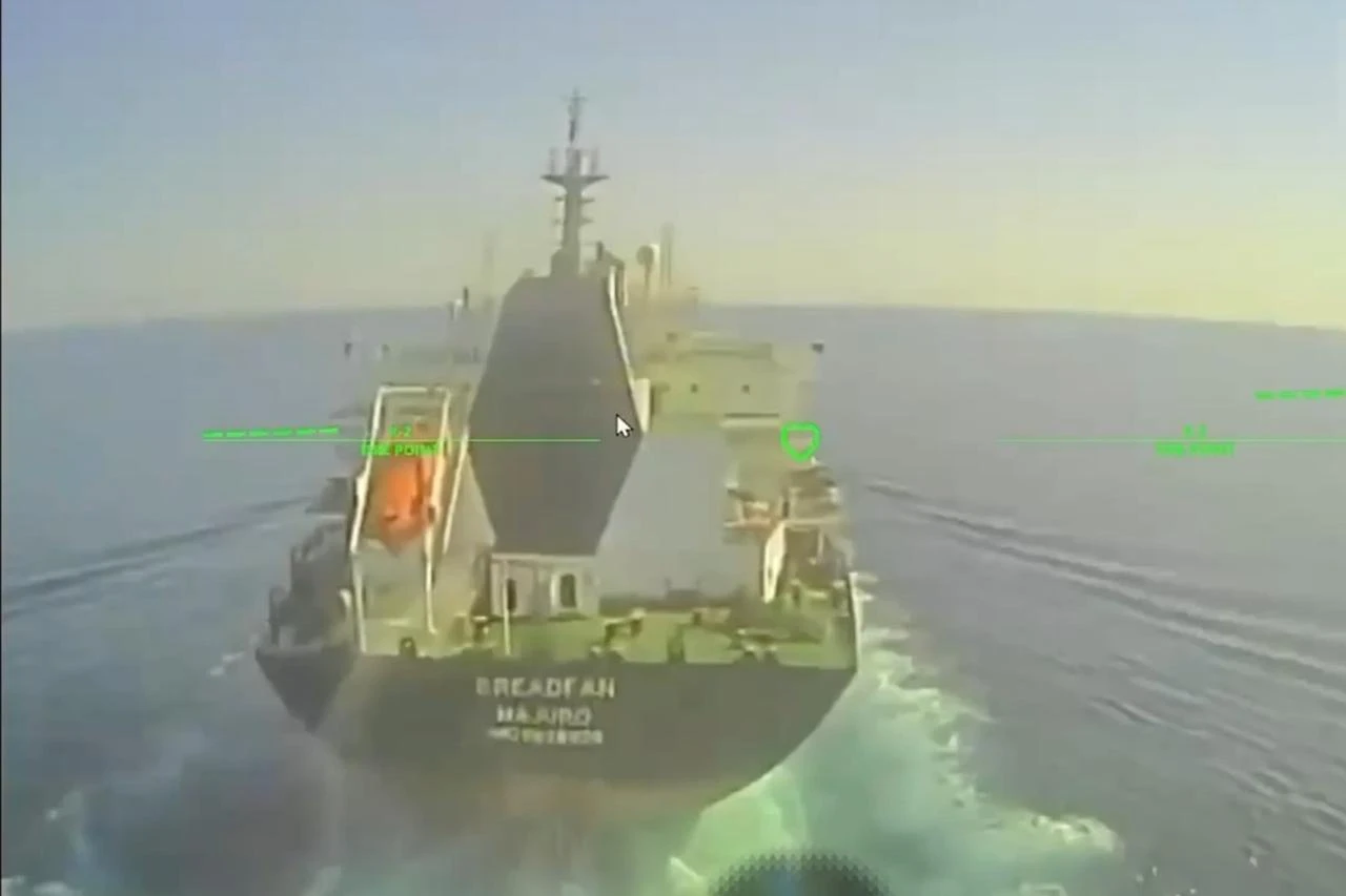 Ukraine reportedly halts tanker strikes near Russian port at Vance's request