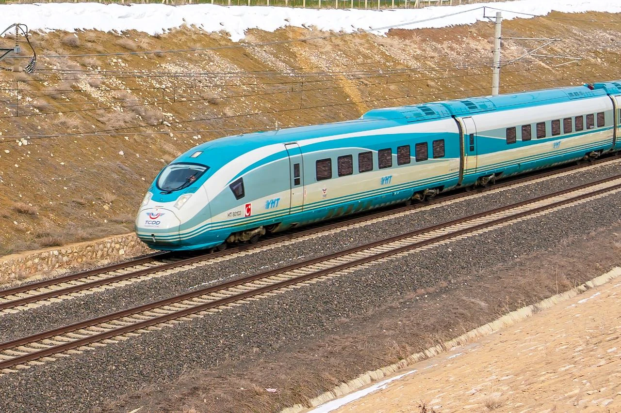 Türkiye aims to connect 27 provinces with high-speed trains by 2028