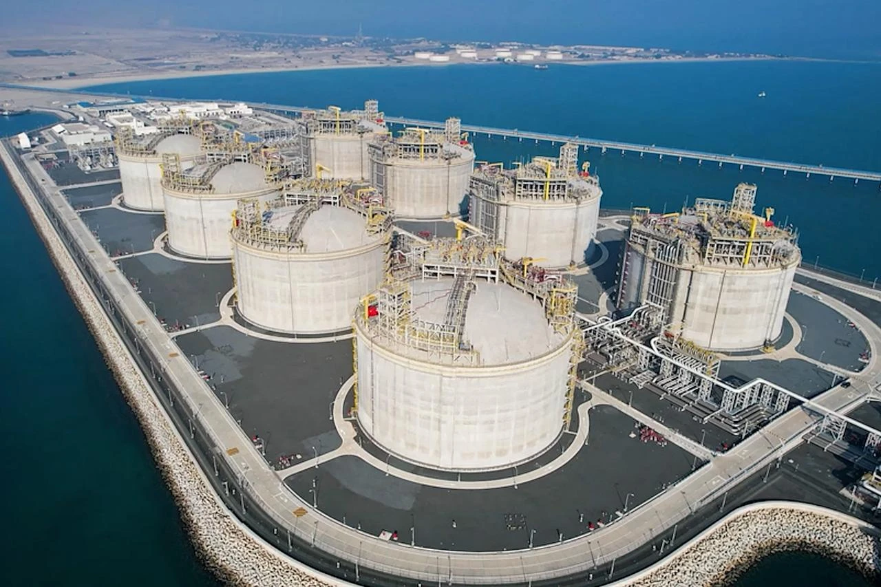 US threats against Iran push oil higher as blockade drags on