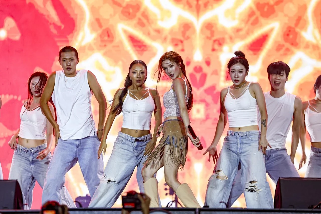 K-pop stars ATEEZ, Kwon Eunbi take over Istanbul Festival stage