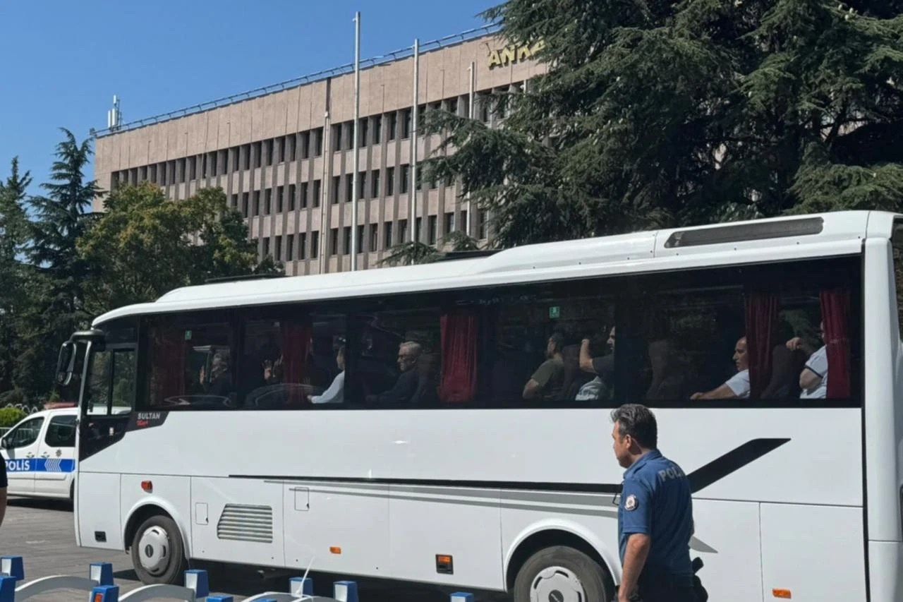 Alihan Kuris among 32 arrested in criminal organization case