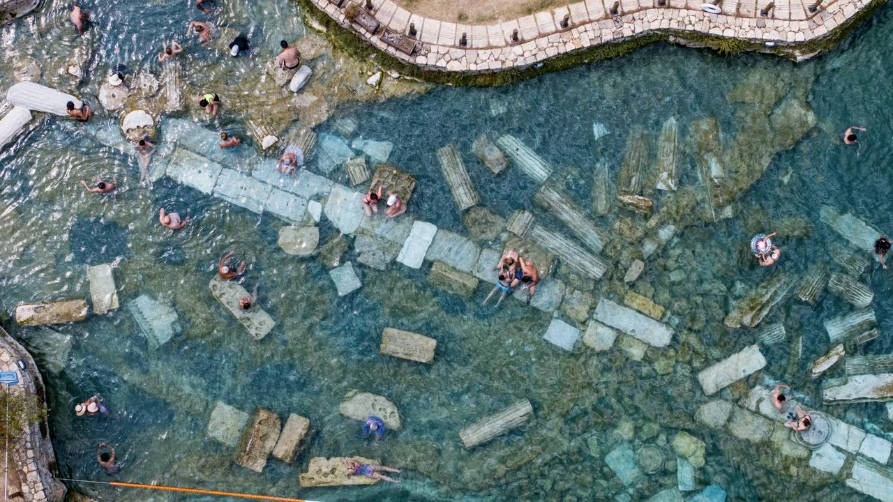 Pamukkale's white terraces pull in over 1M visitors