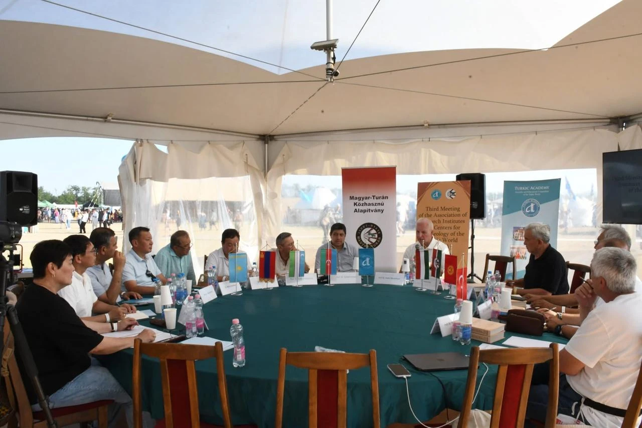 Representatives from archaeological institutions across the Turkic world attend the third ARICA meeting in Bugac, Hungary, where joint research and digital heritage projects were discussed. (AA Photo)