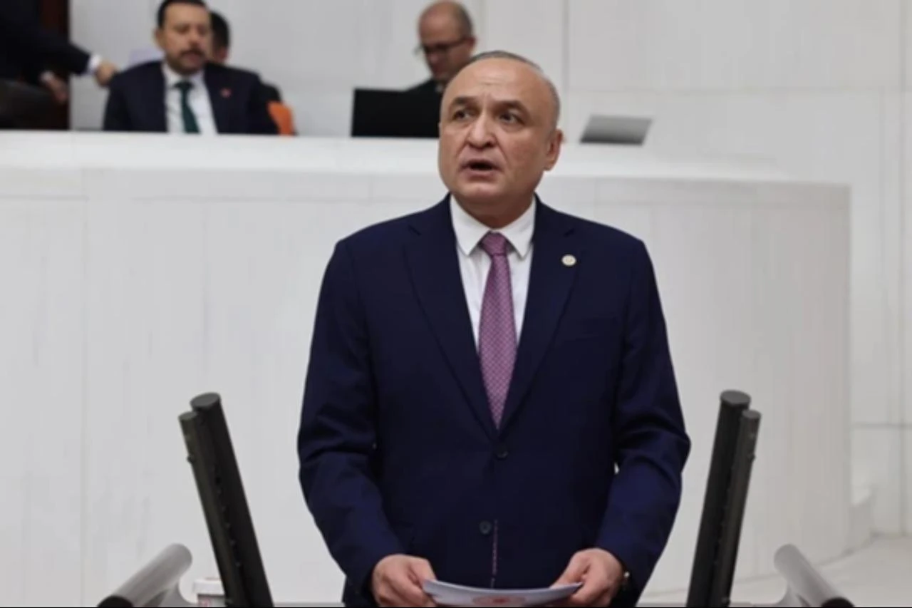 Former CHP district chairman stabs New Party deputy in Gaziantep