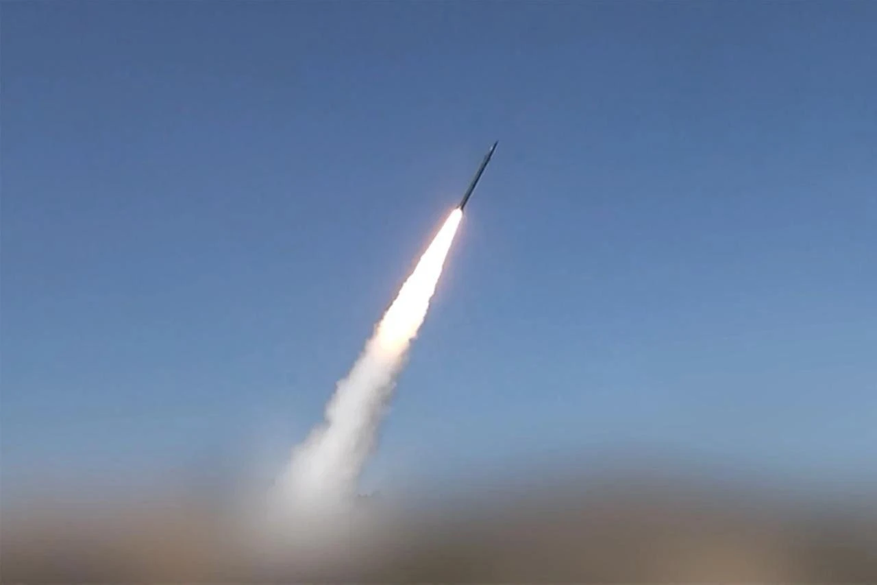 Houthis strike Saudi oil refinery amid escalating Yemen conflict