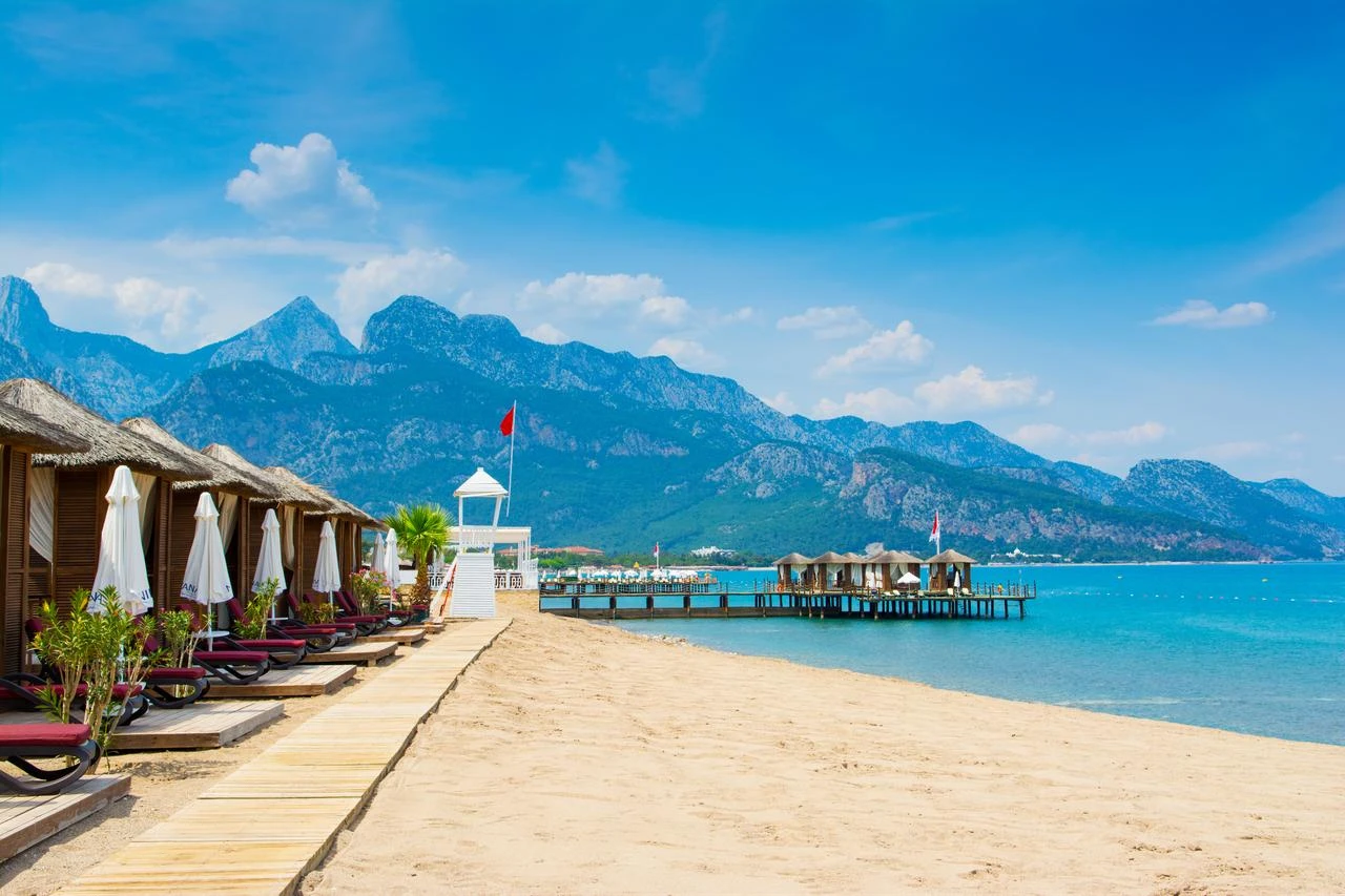 Türkiye prepares tough penalties for booking platforms in new bill: Report