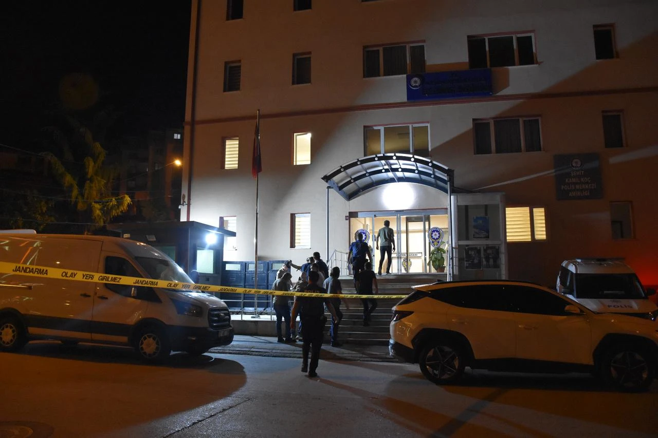 Stray drone crashes into police station in Türkiye’s Black Sea city of Trabzon