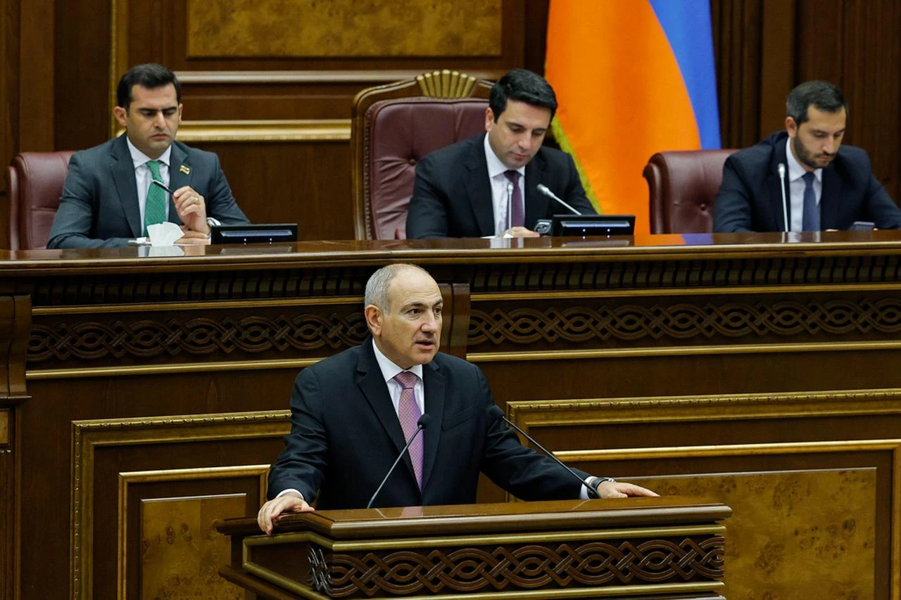 Armenian government resigns after newly elected parliament convenes