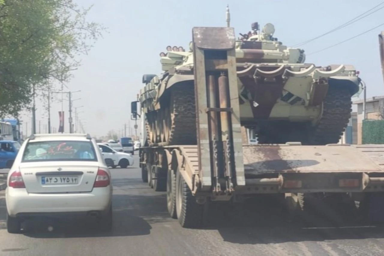 Iranian T-72 tanks reportedly spotted moving toward Abadan, near Iraq border Image