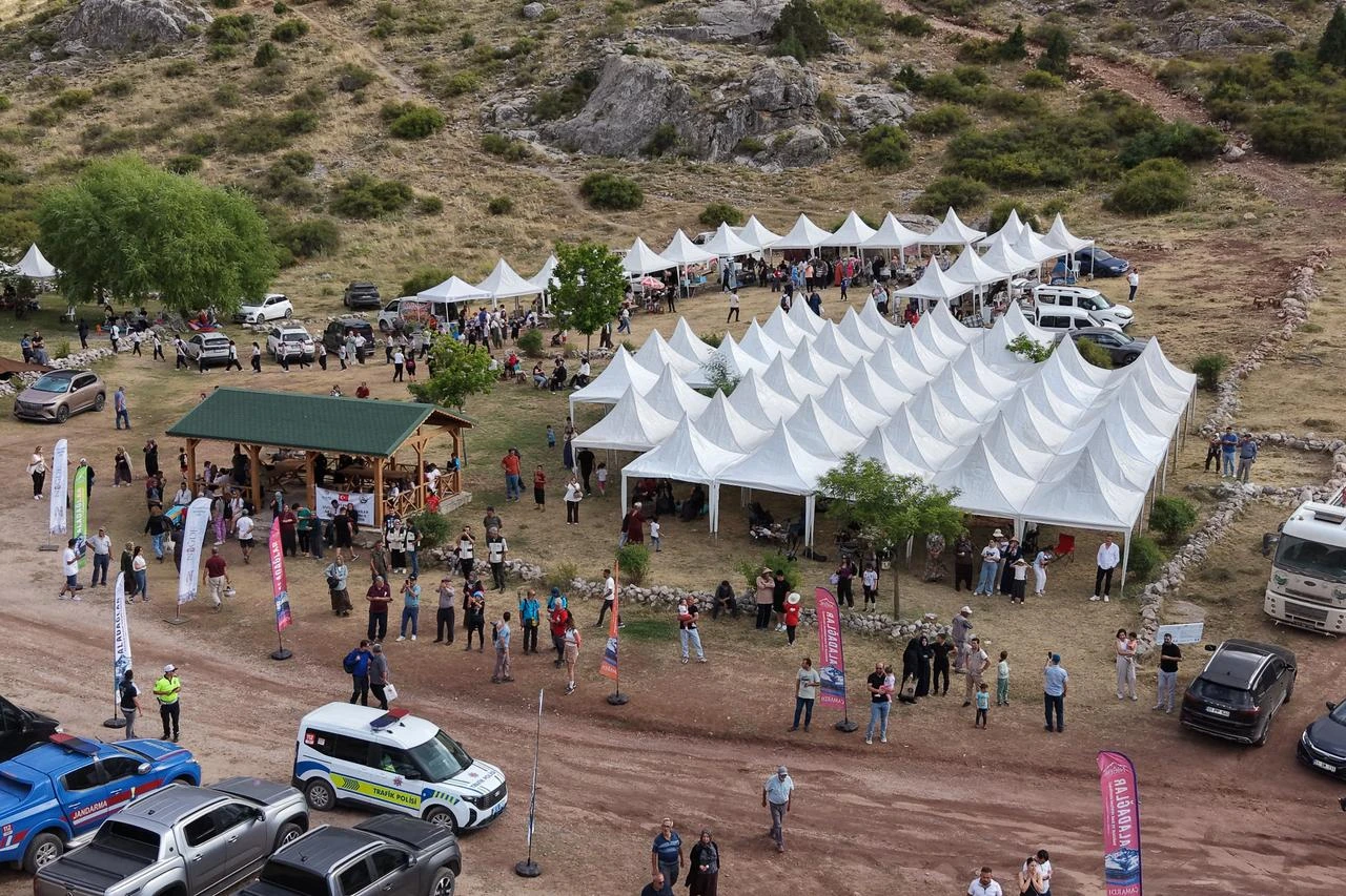Mountains meet ice cream at Nigde summer festival