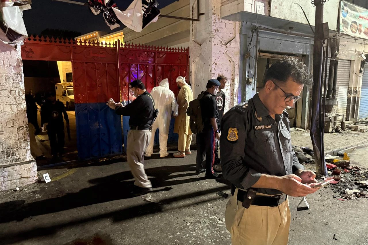 Suicide bomber kills nine near police station during protest in Pakistan's Swat
