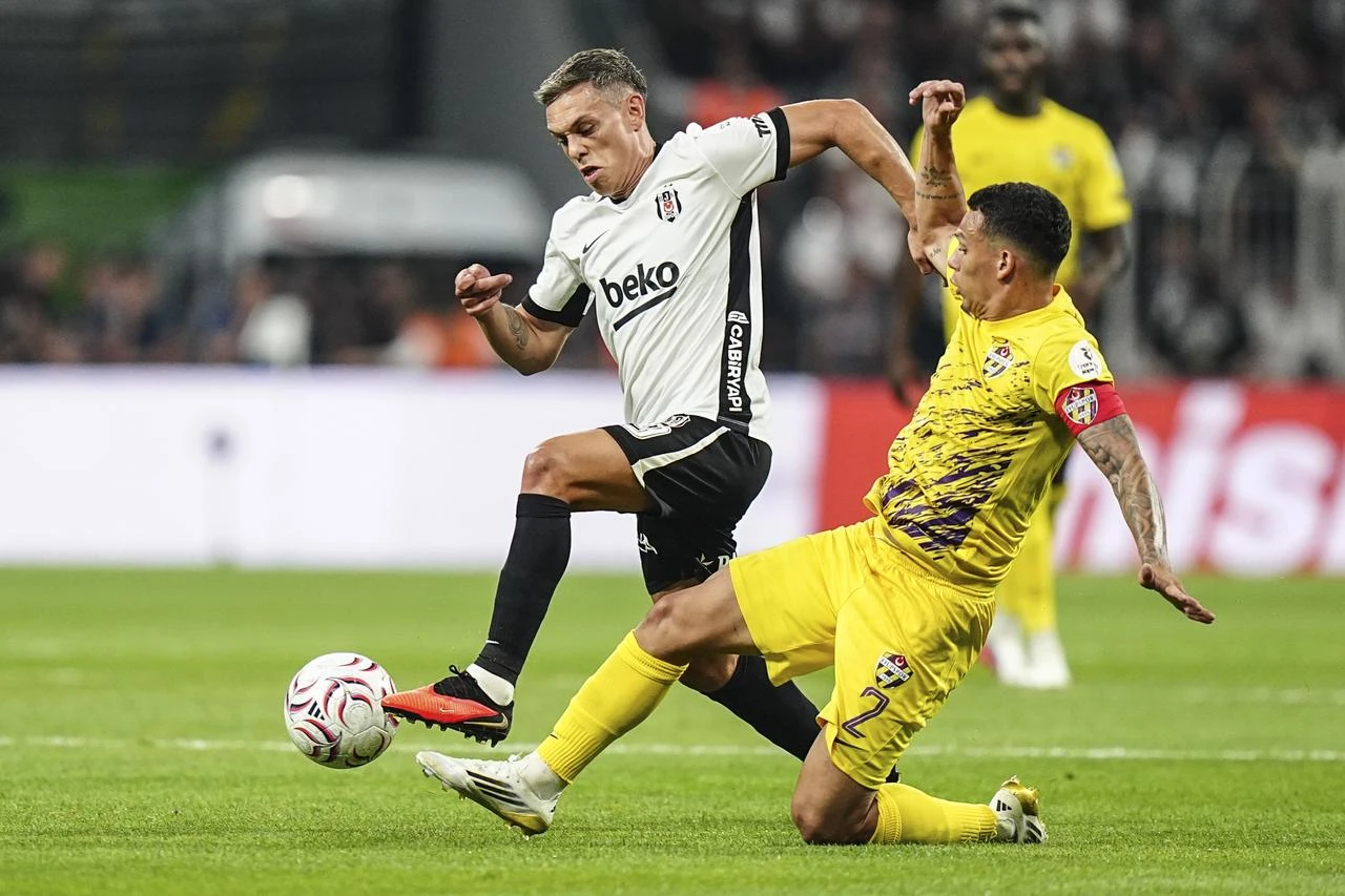 Besiktas seek Europa League advantage against Kauno Zalgiris