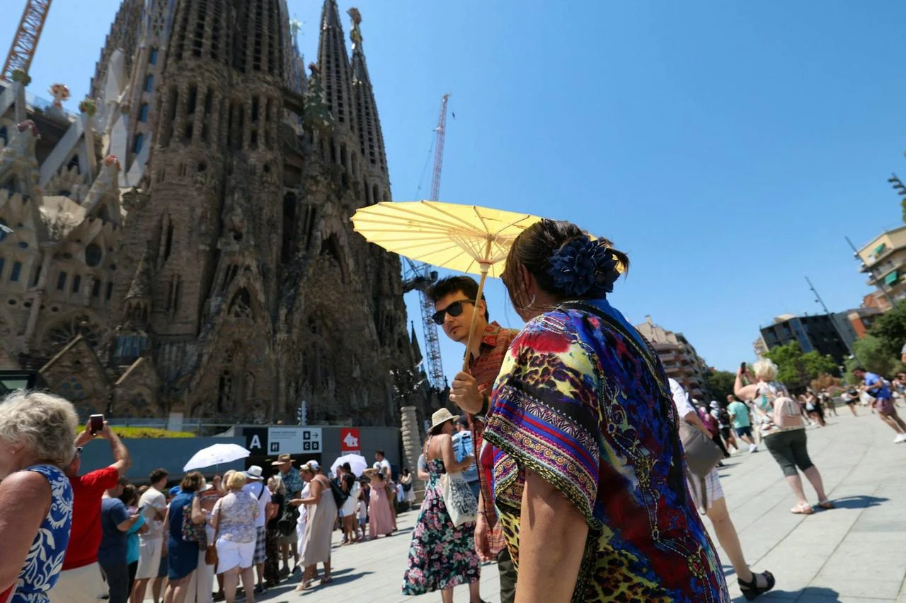 Spain sees highest heat-related deaths since 2022, health institute says