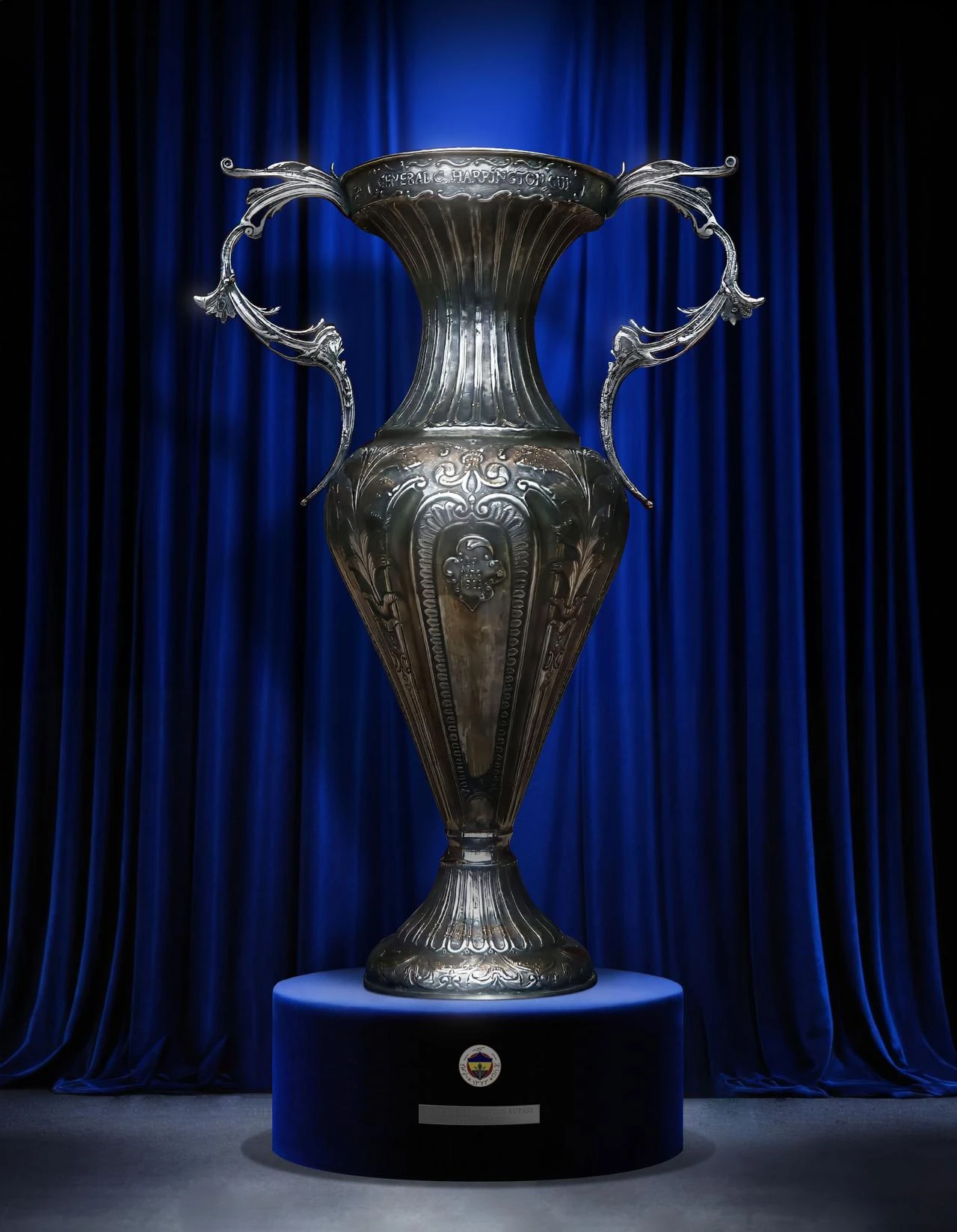 The General Harington Cup, awarded after Fenerbahce's victory on June 29, 1923, is displayed at the Fenerbahce Museum in Istanbul, Türkiye. (Photo via Wikimedia Commons)