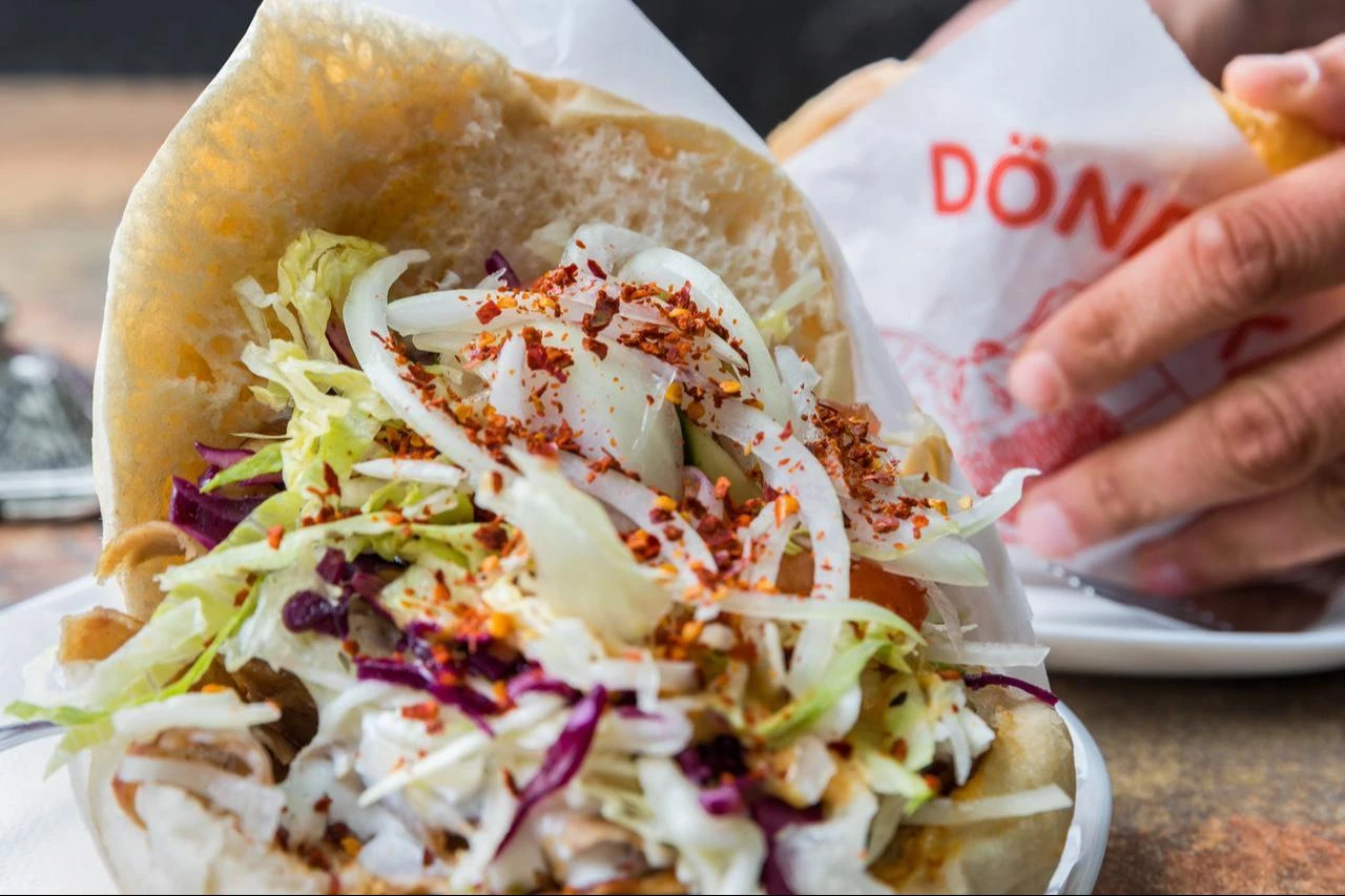 The photo shows a fast-food kebab in Siegen, Germany, on July 9, 2019. (Adobe Stock Photo)