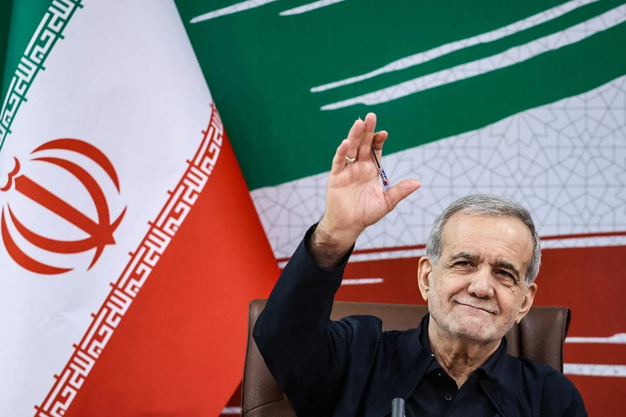 End war while Iran holds position of strength, Pezeshkian says 