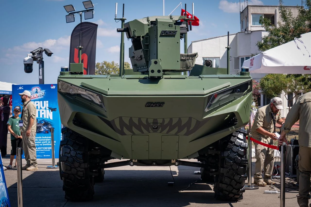 Turkish firm FNSS unveils U-MAV unmanned amphibious assault vehicle