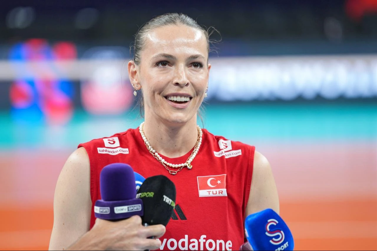 Türkiye’s women’s national volleyball team captain Eda Erdem speaks to reporters during a training session ahead of the European Championship, Aug. 20, 2026. (AA Photo)