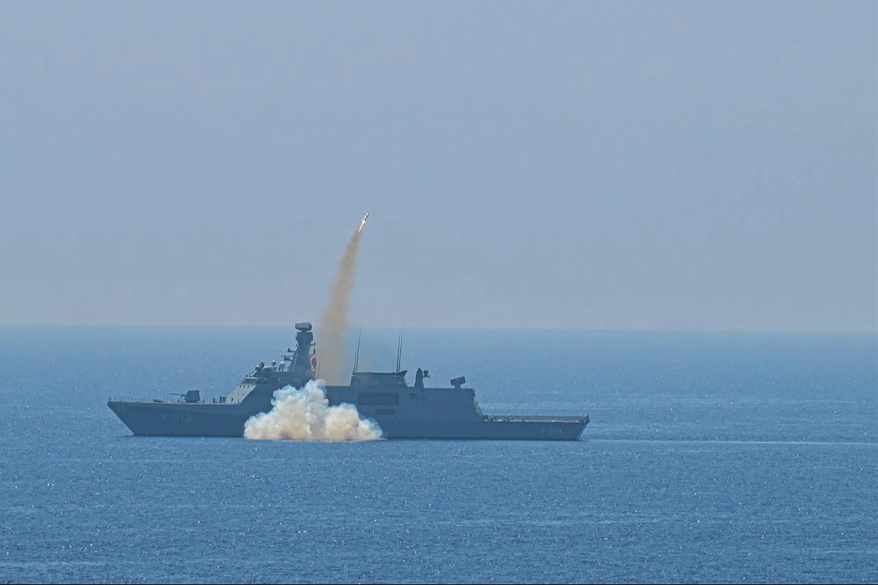 Turkish domestically produced Atmaca guided missiles are fired during the distinguished observer day activities of the Denizkurdu-2/2026 Exercise in the Gulf of Antalya, Türkiye, June 11, 2026. (AA Photo)