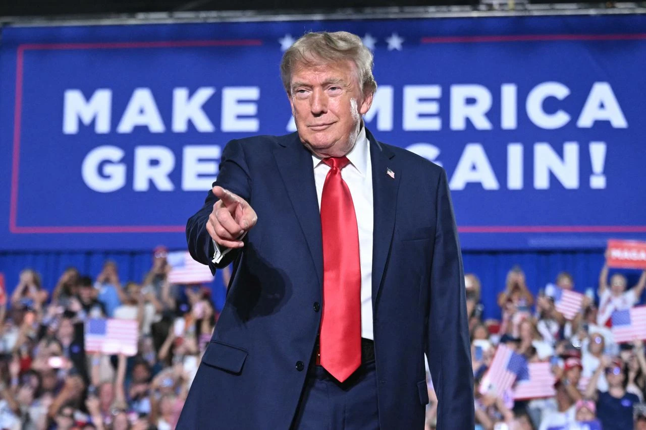 Trump says he has $850M to spend on favored GOP candidates