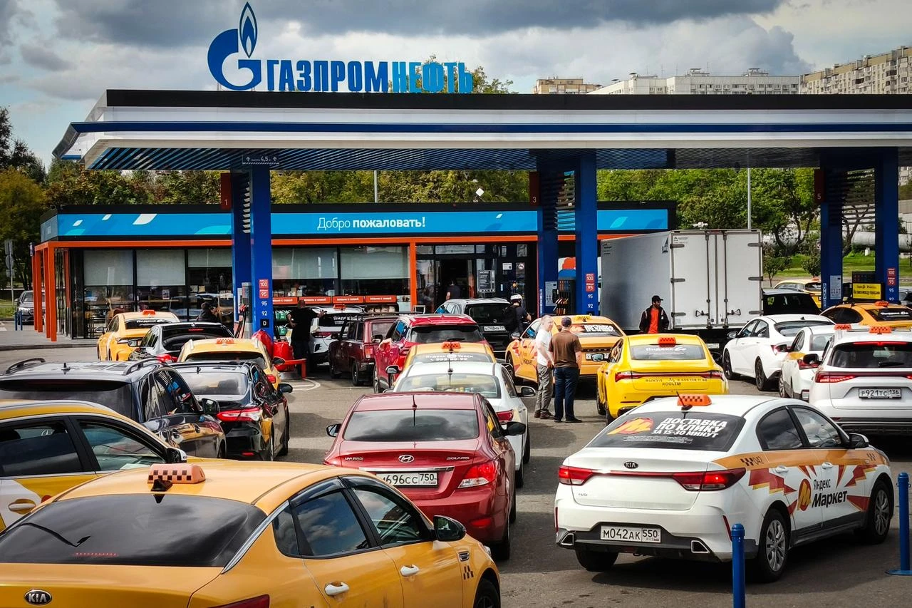Putin admits Russia’s fuel problems from Ukrainian strikes not fully resolved