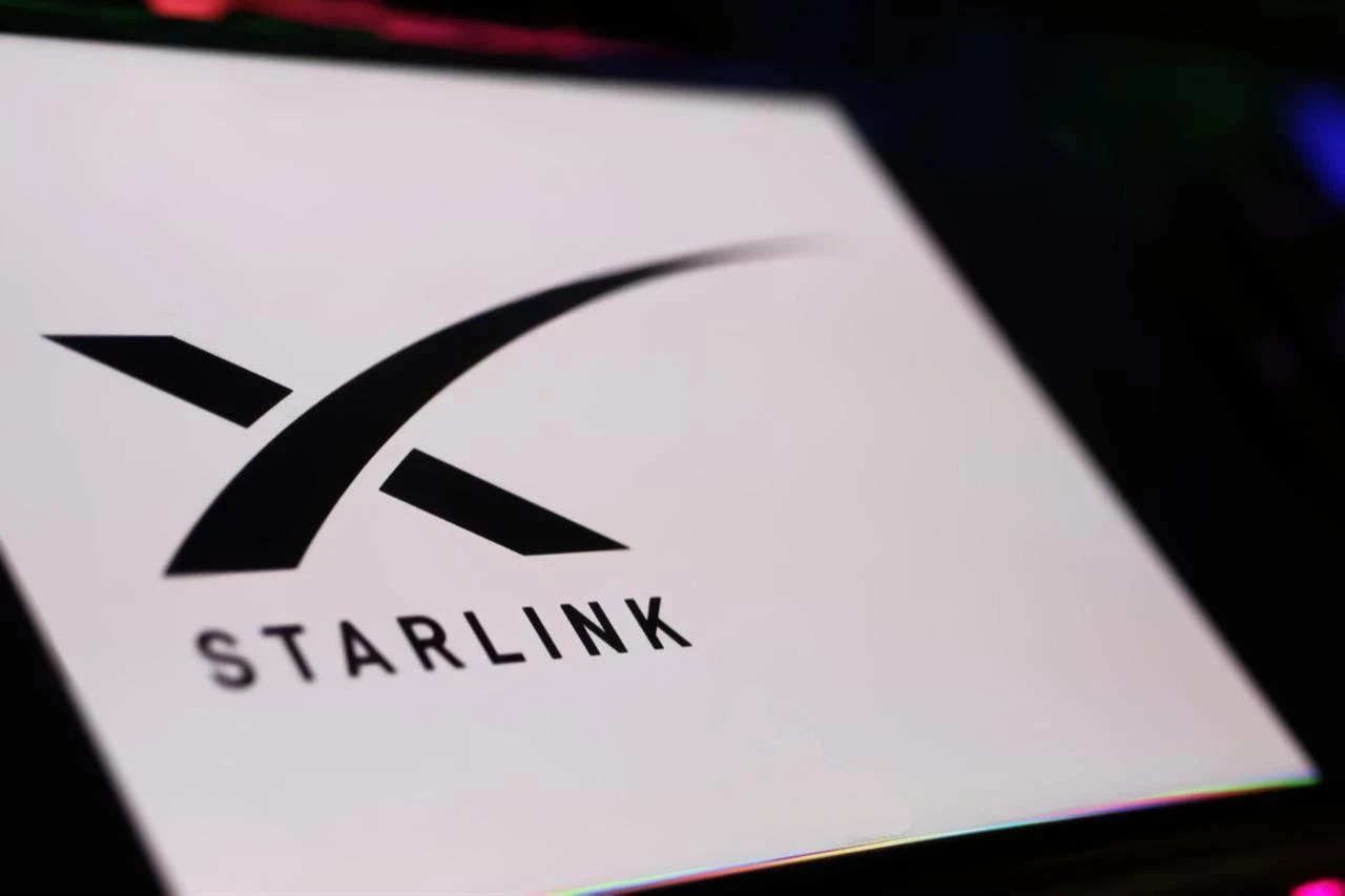 Zelenskyy says Ukraine, Russia developing alternatives to Starlink