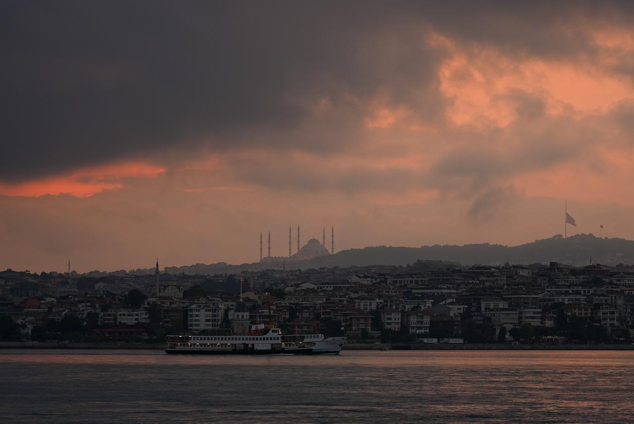A general view of the Grand Camlica Mosque during sunrise in Istanbul, Türkiye, on August 11, 2026. (AA Photo)