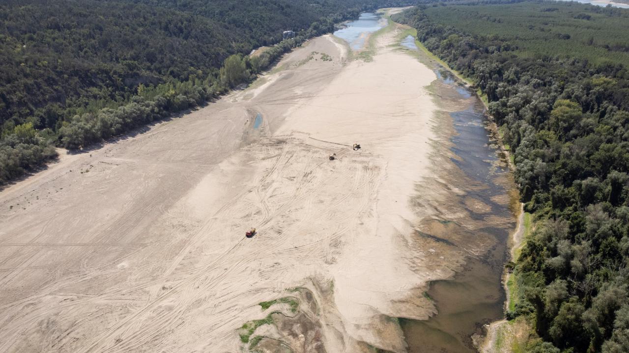Bulgaria's drying Danube reveals mammoth bones and ancient fossils