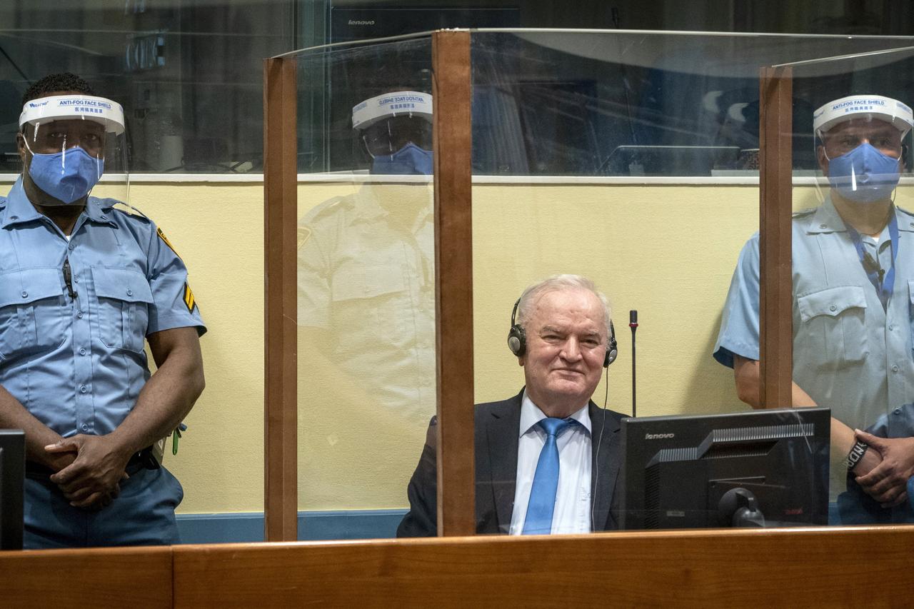 Bosnian Serb war criminal Ratko Mladic dies in Hague prison hospital Image