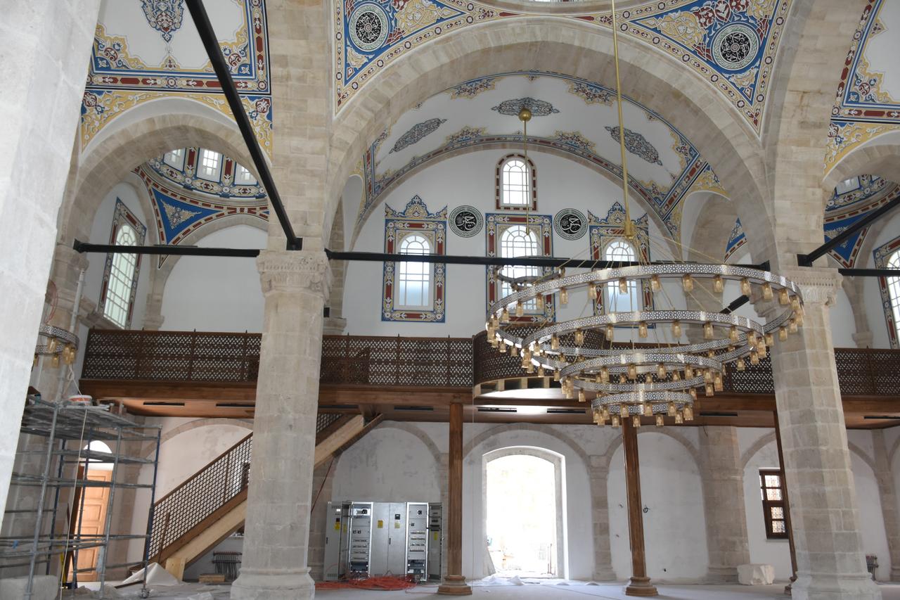 Historic Malatya mosque destroyed in 2023 quakes undergoes restoration