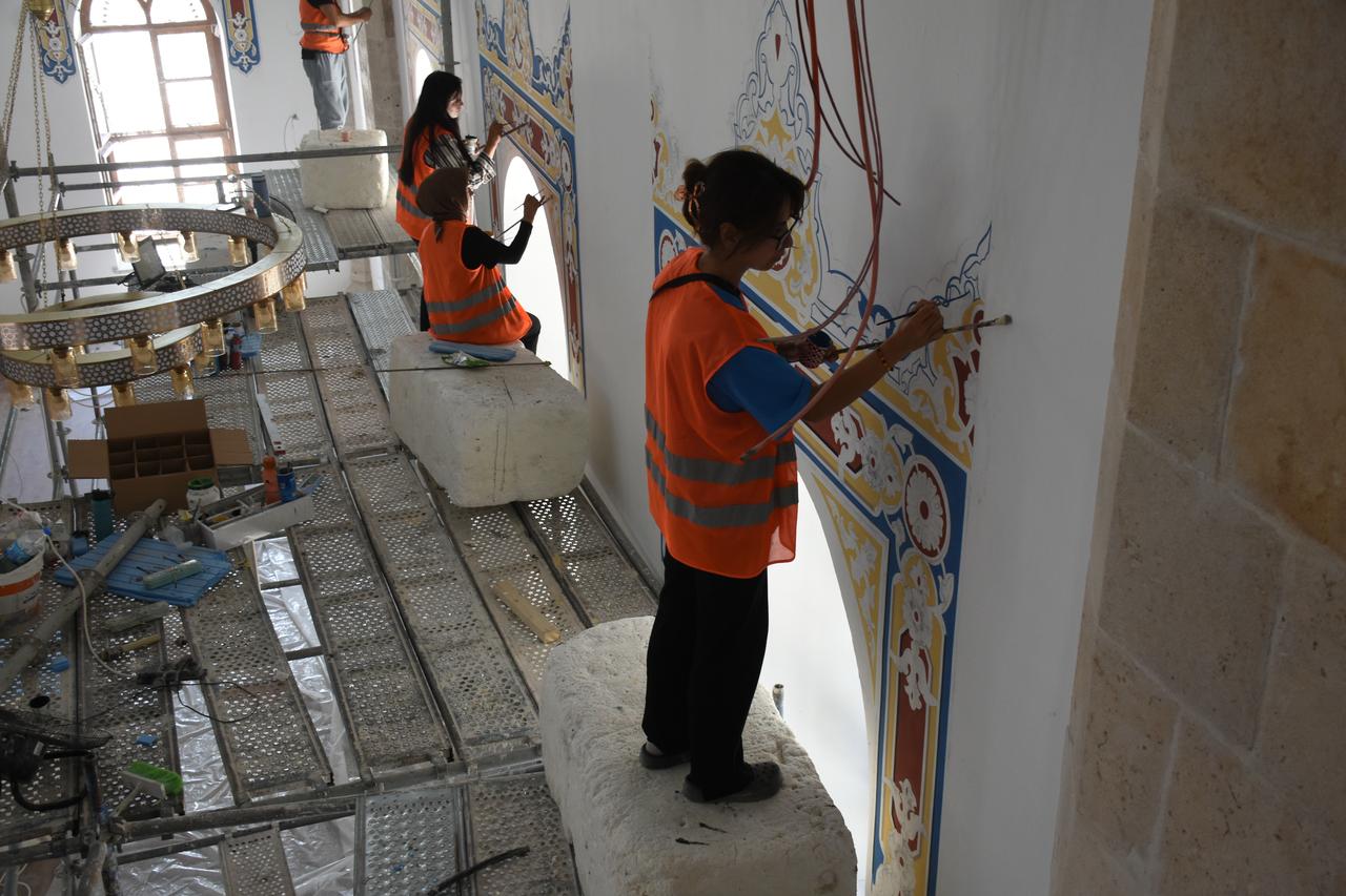 Internal view of the historic Haci Yusuf Tas Mosque in Malatya during restoration. (AA Photo)