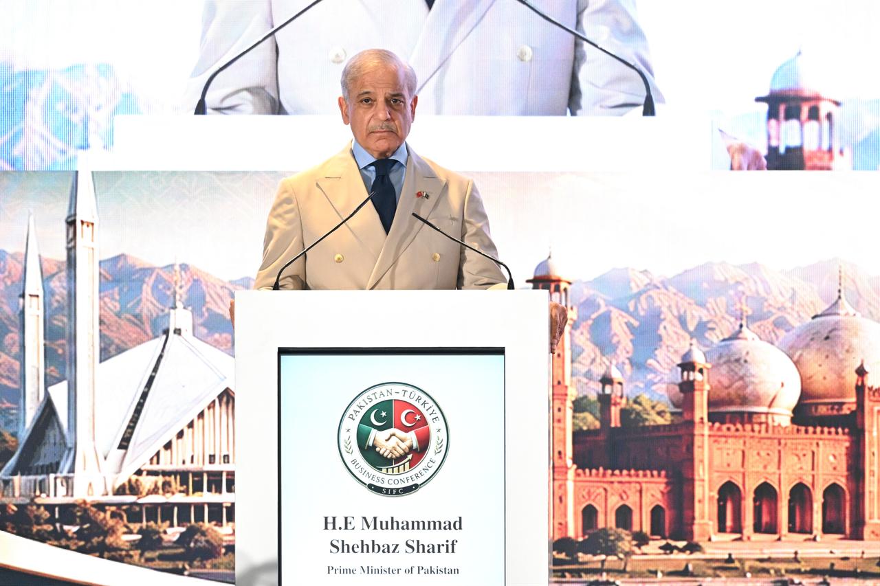 Mecca defense pact sends message of regional unity, Pakistan PM says