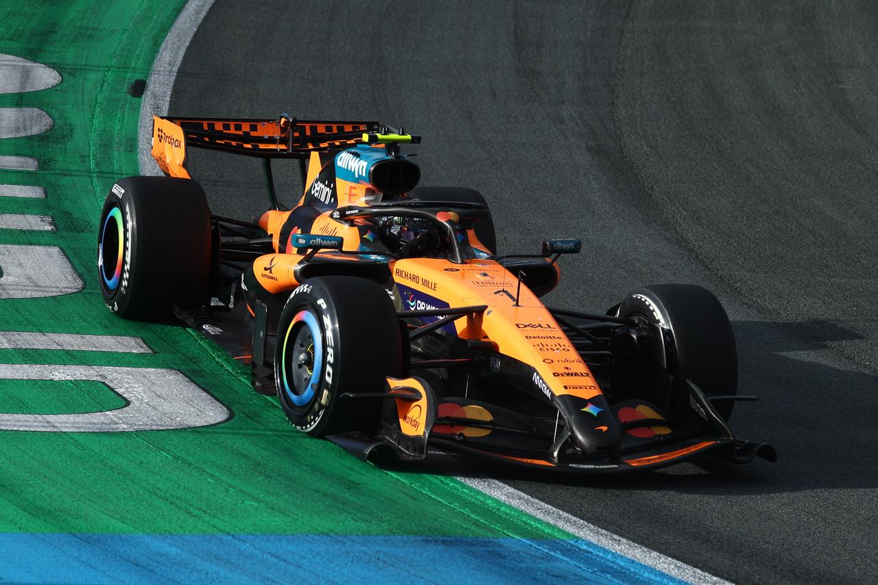 McLaren driver Lando Norris races during the Formula 1 Dutch Grand Prix at Circuit Zandvoort in Zandvoort, Netherlands, Aug. 23, 2026. (AA Photo)