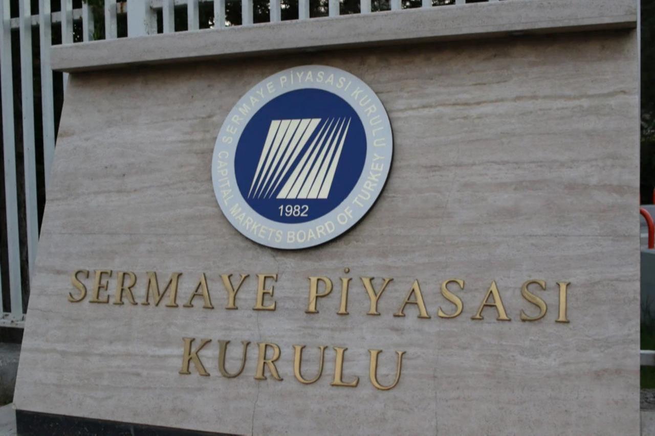 The sign of Türkiye’s Capital Markets Board (CMB) in front of its headquarters in Ankara, Türkiye. (AA Photo)