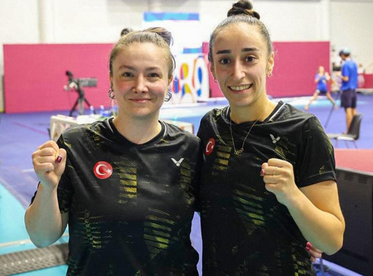 The women's recurve team—Dunya Yenihayat, Elif Berra Gokkir, and Gizem Ozkan—won gold by beating at Mediterranean Games in Taranto, Italy, Aug. 28, 2026. (Photo via Team Türkiye)