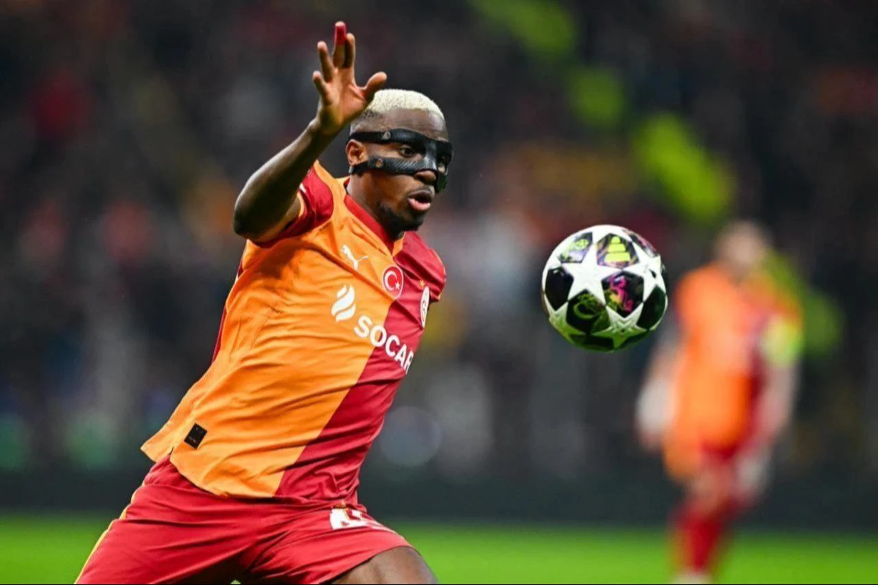 Victor Osimhen of Galatasaray in action during the UEFA Champions League round of 16 play-off first leg match between Galatasaray and Liverpool at RAMS Park in Istanbul, Türkiye, March 10, 2026. (AA Photo)