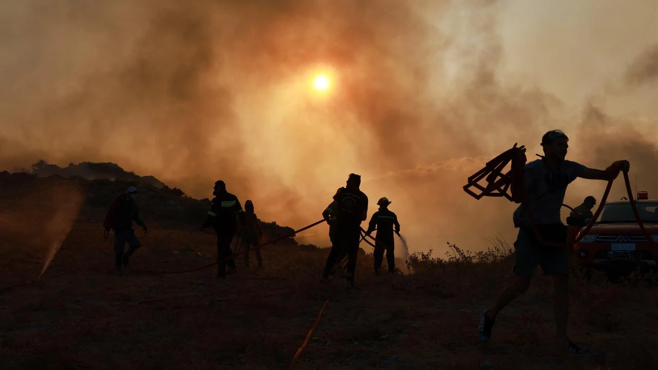 Wildfires burn 1.14M acres across Europe this year  Image