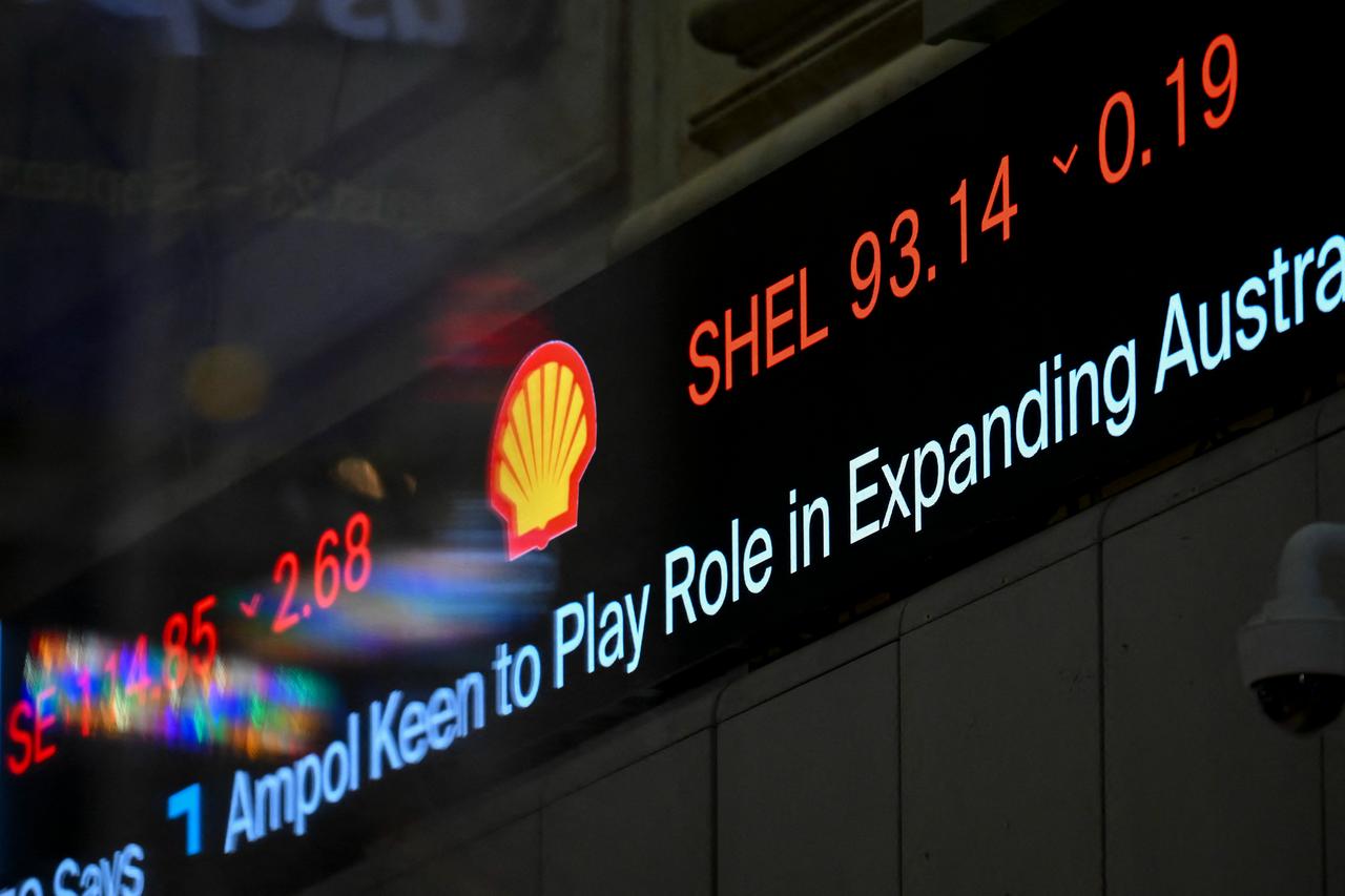 A Shell signage is displayed on a news ticker at the New York Stock Exchange (NYSE) during morning trading on August 24, 2026 in New York City. (AFP Photo)