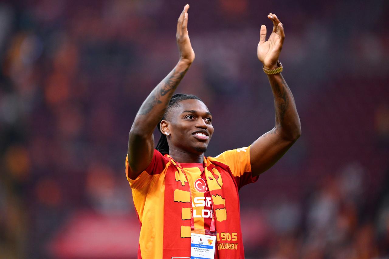 Leao joins Galatasaray on four-year deal, eyes new title