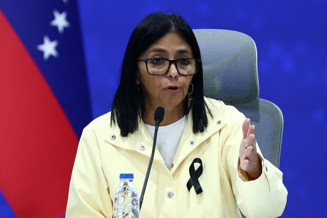 Venezuela says oil sovereignty intact under major US deal