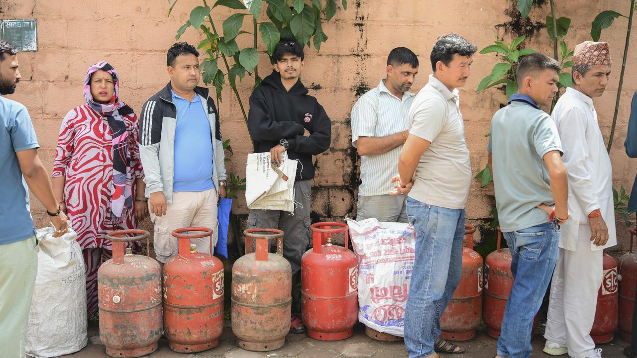 Gas shortage fears grip Kathmandu as flood toll climbs