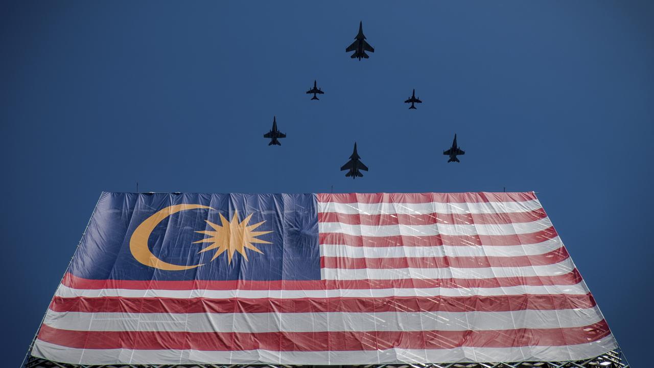 More than 100,000 attend Malaysia's National Day celebration