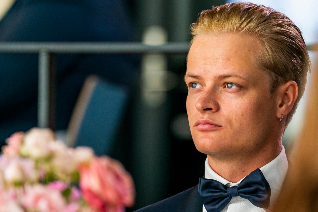 Norway's queen's son, convicted of rape, allowed out for king's funeral