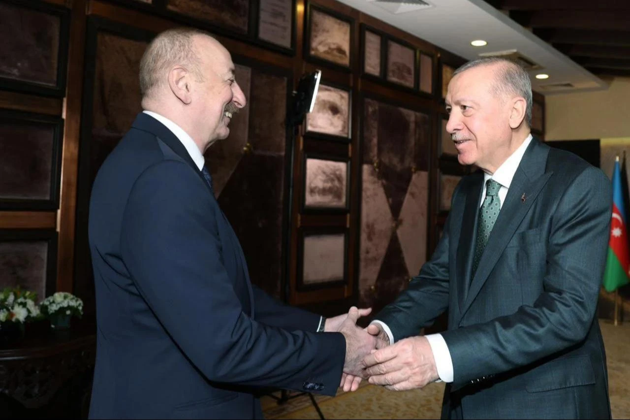President Recep Tayyip Erdogan (R) meets with Azerbaijani President Ilham Aliyev (L) during the 4th edition of the Antalya Diplomacy Forum (ADF2025) in Antalya, Türkiye, April 11, 2025. (AA Photo)