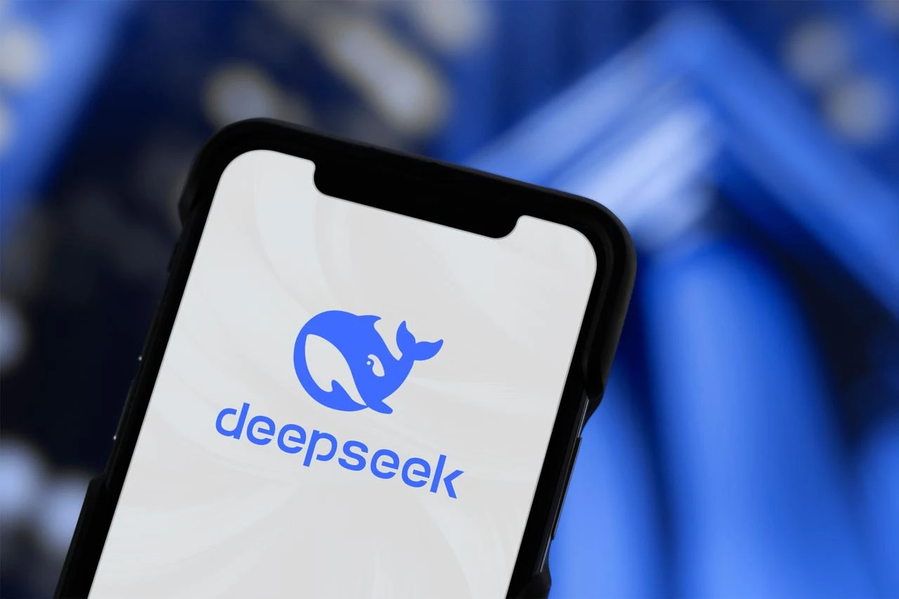 DeepSeek cuts V4-Flash pricing amid China AI price war