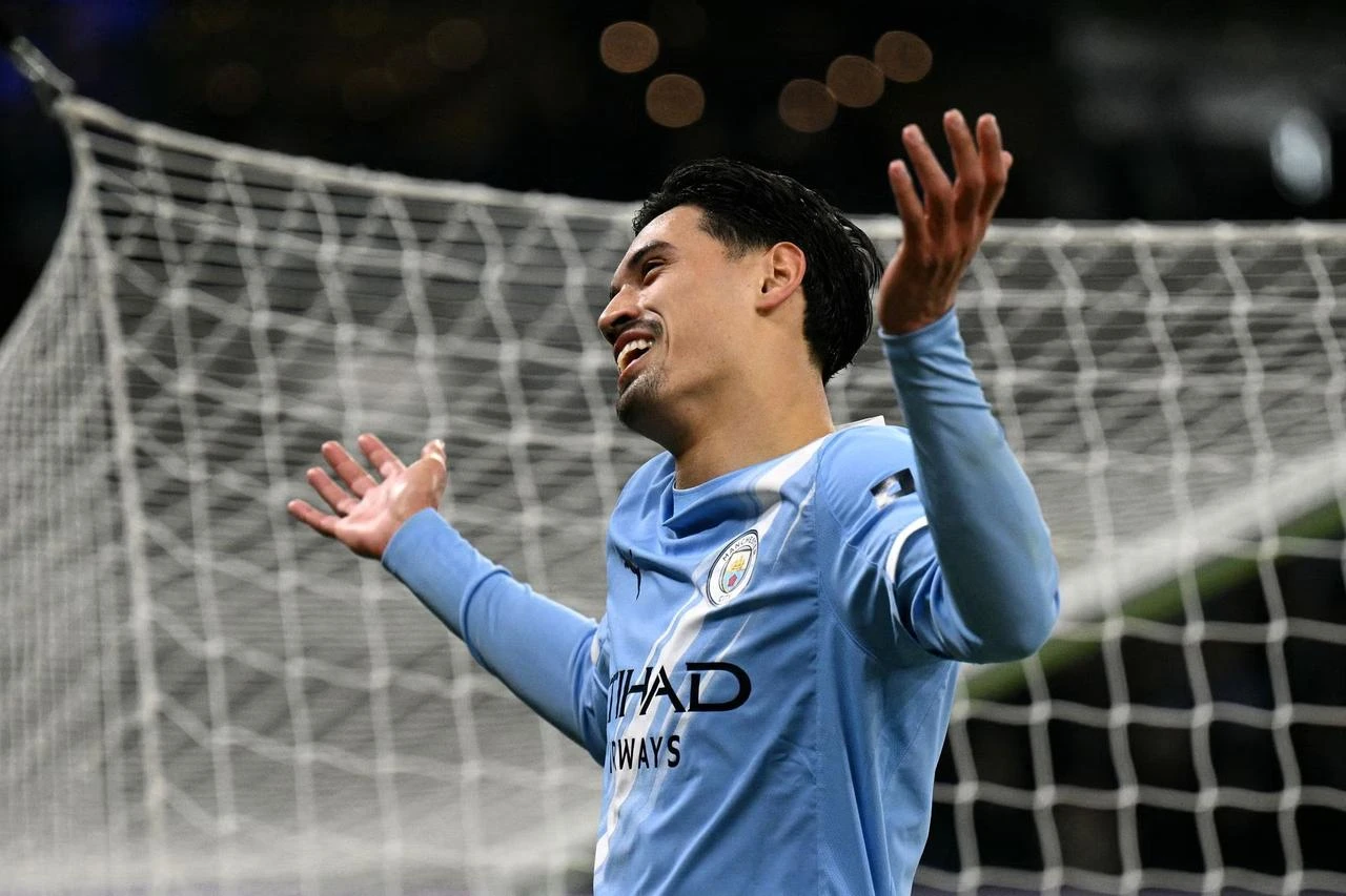 Tijjani Reijnders celebrates his goal against Newcastle. (AFP Photo)